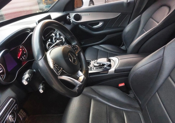 Mercedes-Benz Klasa C cena 100000 przebieg: 177000, rok produkcji 2017 z Pobiedziska małe 56